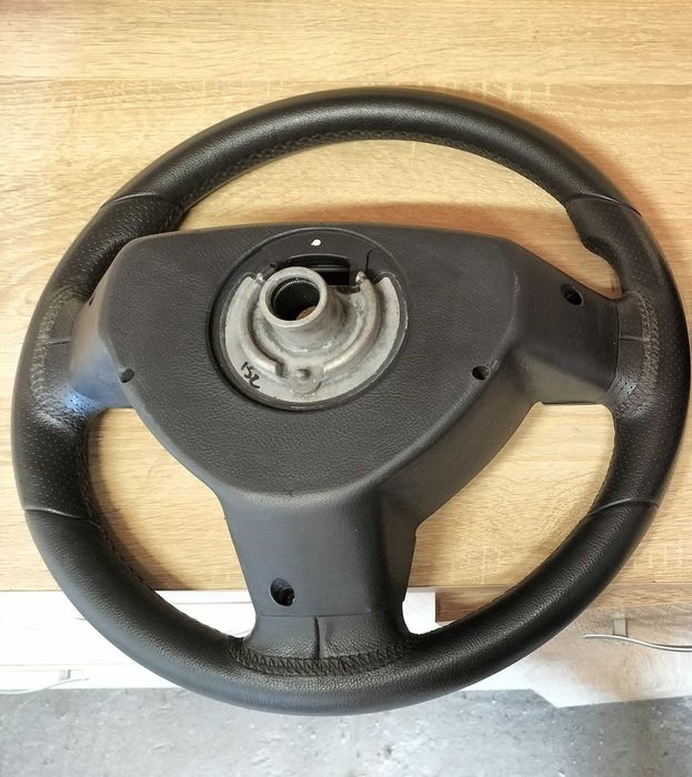 Sportowa kierownica Opel Vectra C / Biceps