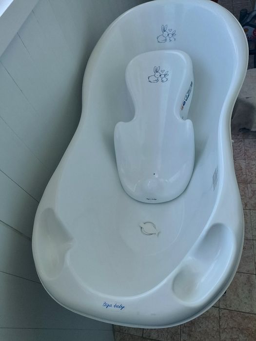 Дитяча ванночка зі зливом  , з вкладишем і підставкою