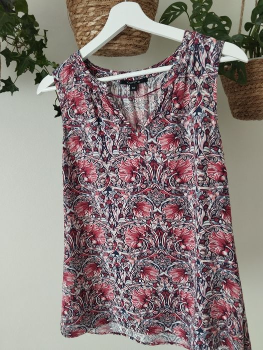 Wiosenna, letnia bluzka w kwiaty z wiskozy, top r. 34 XS comma,