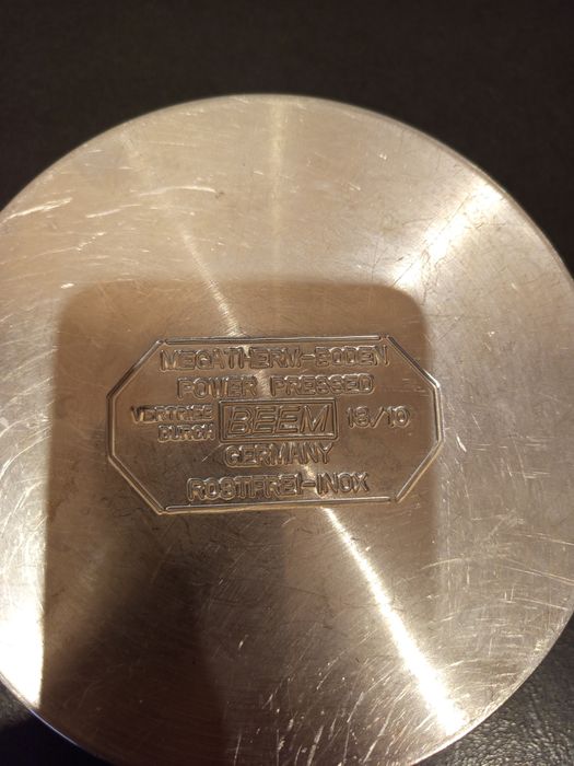 Garnek Beem 18/10 z stali nierdzewnej