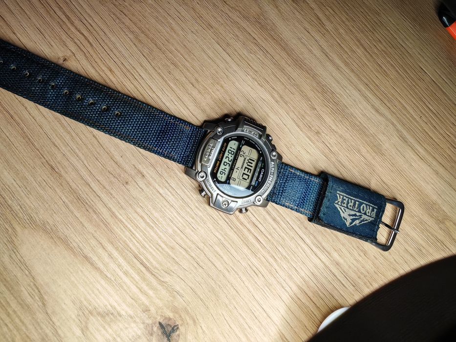 Casio  Pro Trek PRT 300 stan bardzo dobry +