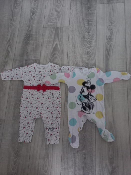 Zestaw piżamek pajacyków dla dziewczynki rozmiar 50 56 62