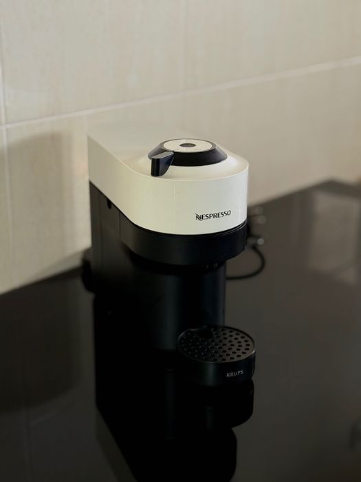 Vendo máquina Nespresso Vertuo