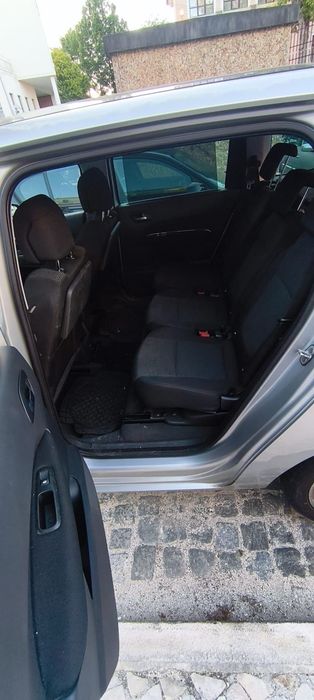 Peugeot 5008 ano 2010