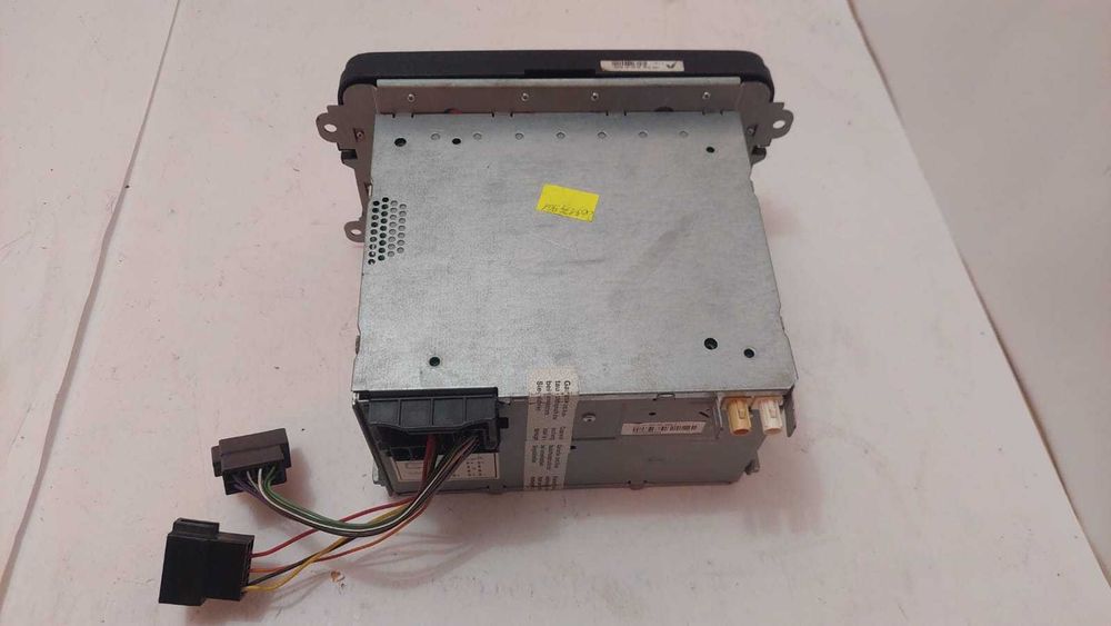 Radio RCD 300 VW + kodem + kostka 2-DIN