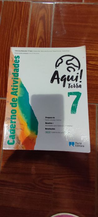 Manuais escolares para 5/6/7/8/9 ano