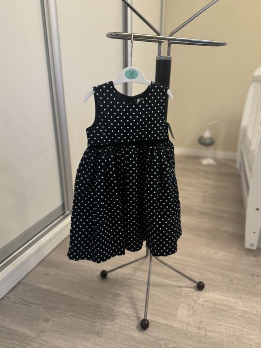 Детское новое платье Carters на 2 года