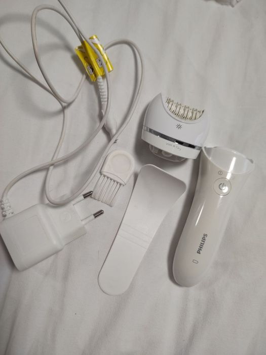 Епілятор Philips 8000 Series BRE710/00