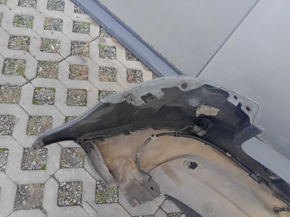 Zderzak tylny VW Golf V GTI LA7T