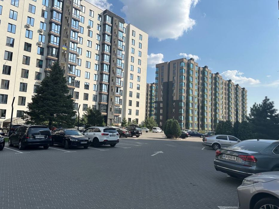 Продам красиву, світлу смарт-квартиру з ремонтом, меблями та технікою в ЖК Уютний квартал, без комісіі для покупця