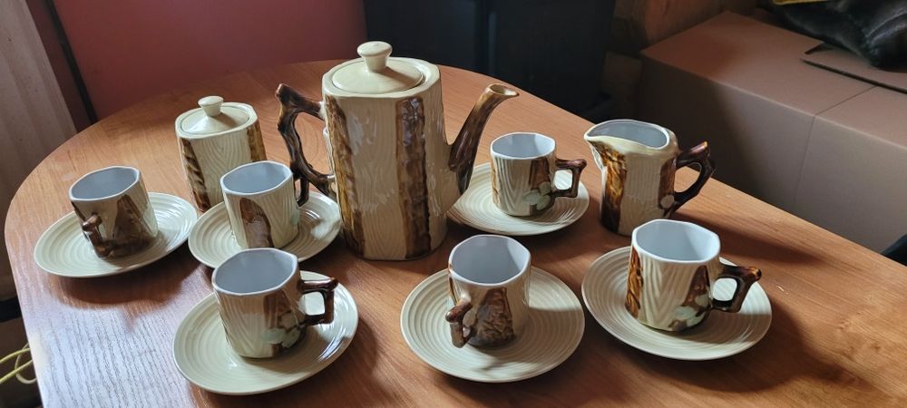 Zestaw  Porcelana serwis  kawowy D.P.R.K