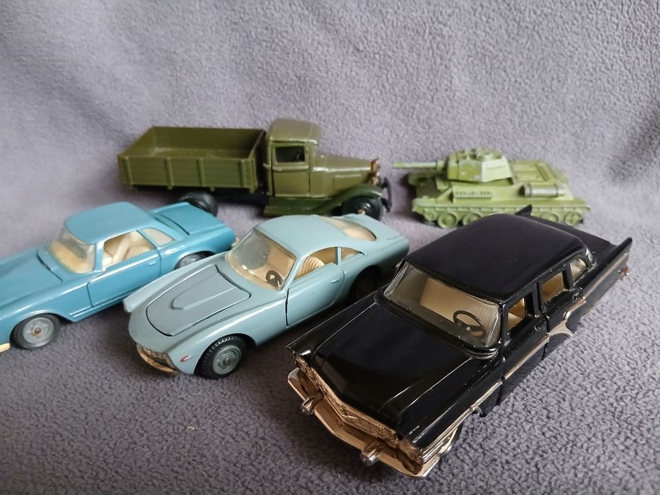 1 :43 СССР  Чайка, "Полуторка", Ferrari