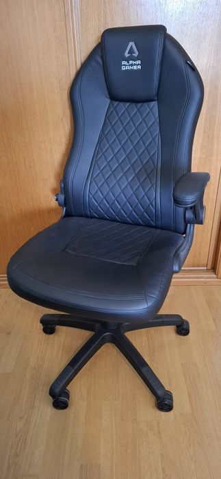 Cadeira Alpha Gamer