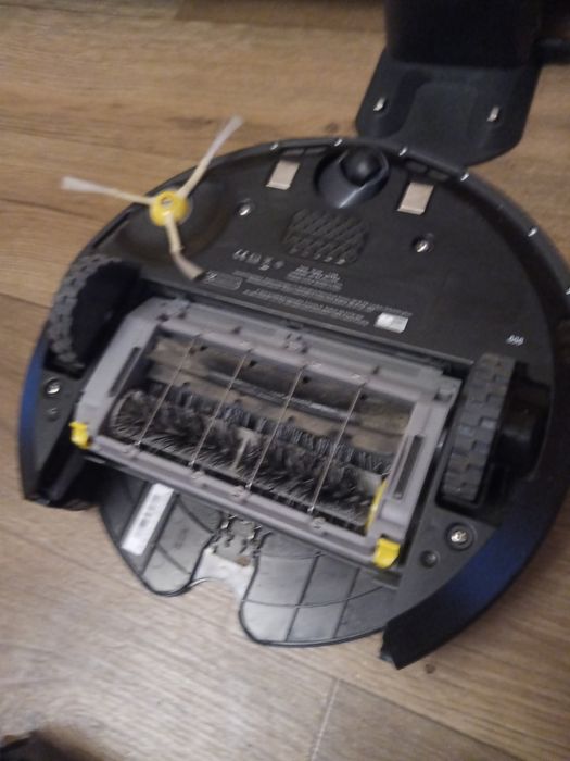 Робот пылесос iRobot
