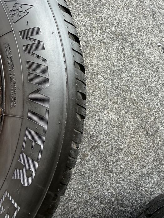 Автошини колеса резина 195/65 R15 Dunlop Response 2019 рік зимові