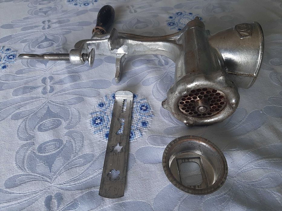 Picadora manual de carne