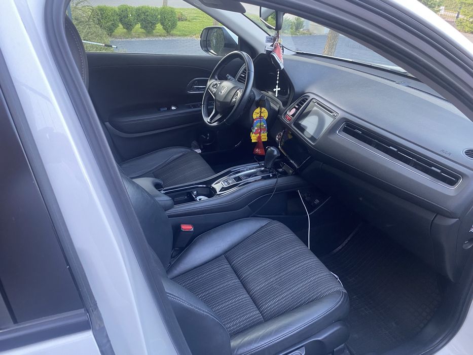Honda H-RV EXECUTIVE 1.5 V-TEC CVT 130HP 165k 2018