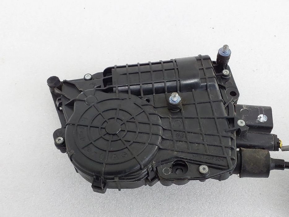 Fechadura / fecho porta trás direito BMW X6 (E71, E72)
