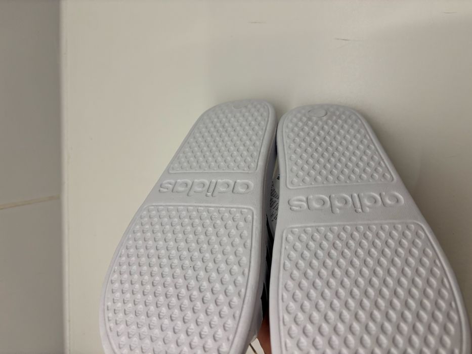 Klapki Adidas new casual 38/39 pro