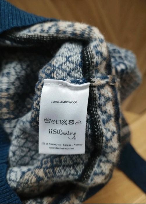 Sweter damski norweski nowy lambswool