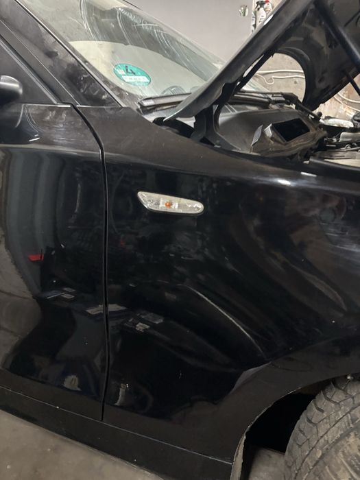 Błotnik bmw e81 e87 schawrz 2