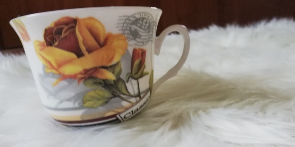 Piękna filiżanka z kolekcji Bellissima kolekcja