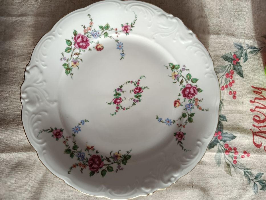 Talerze Wawel prl porcelanowe kwiaty