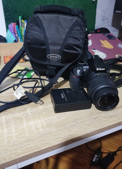 Nikon D3100 + acessórios