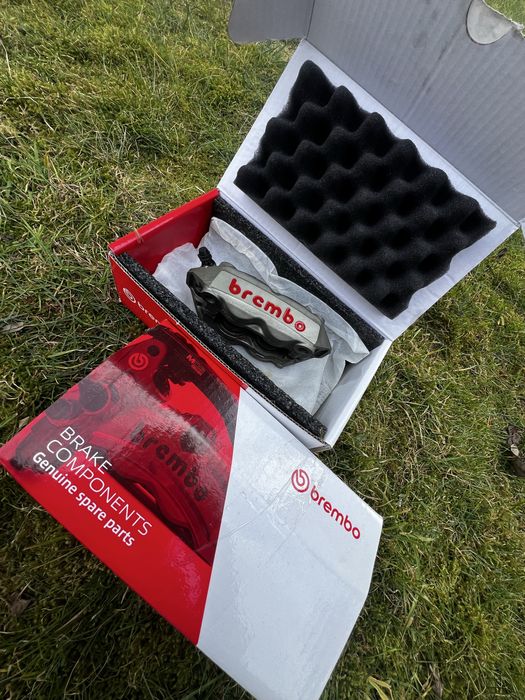 Brembo zaciski tytanowe  motocyklowe M4.34 P+L