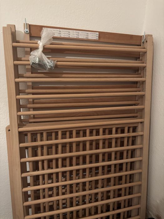 Cama de grades, Berço do Ikea