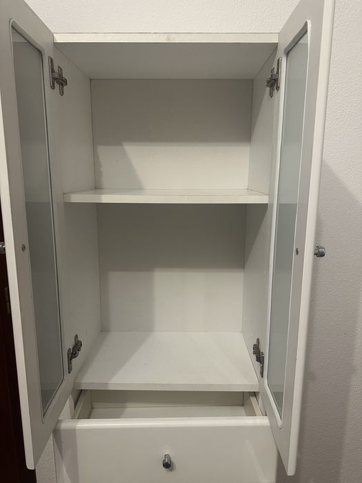 Armário casa de banho