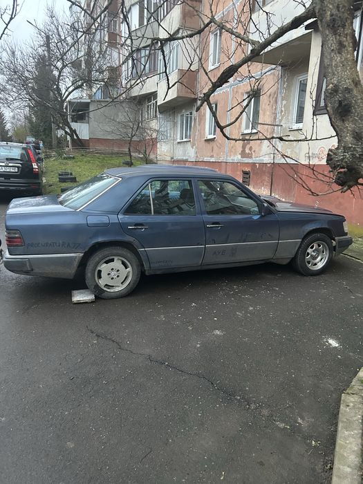 Продам W124 250D