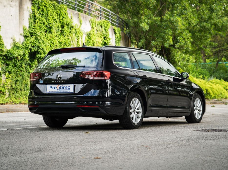 VW Passat Variant