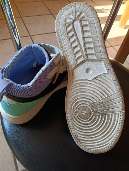 Buty sportowe rozmiar 38