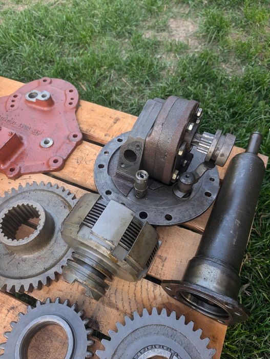 Коробка передач МТЗ 1025/1221 по запчастинах Шестерня вал Фрикціон МТЗ