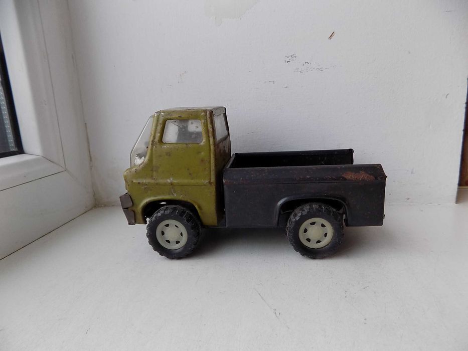 Игрушка машинка жесть СССР Грузовик
