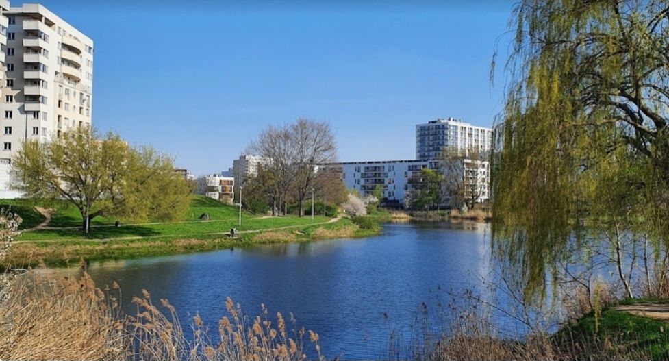 Apartamenty "Nad jeziorkiem 7" z jakuzzi