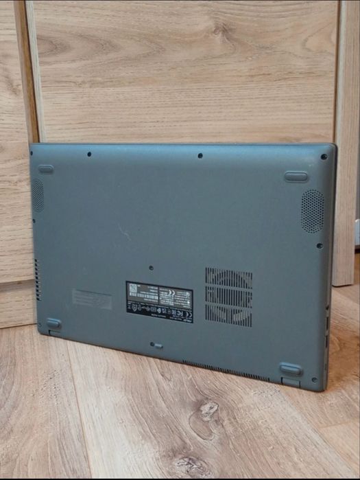Sprzedam laptop asus