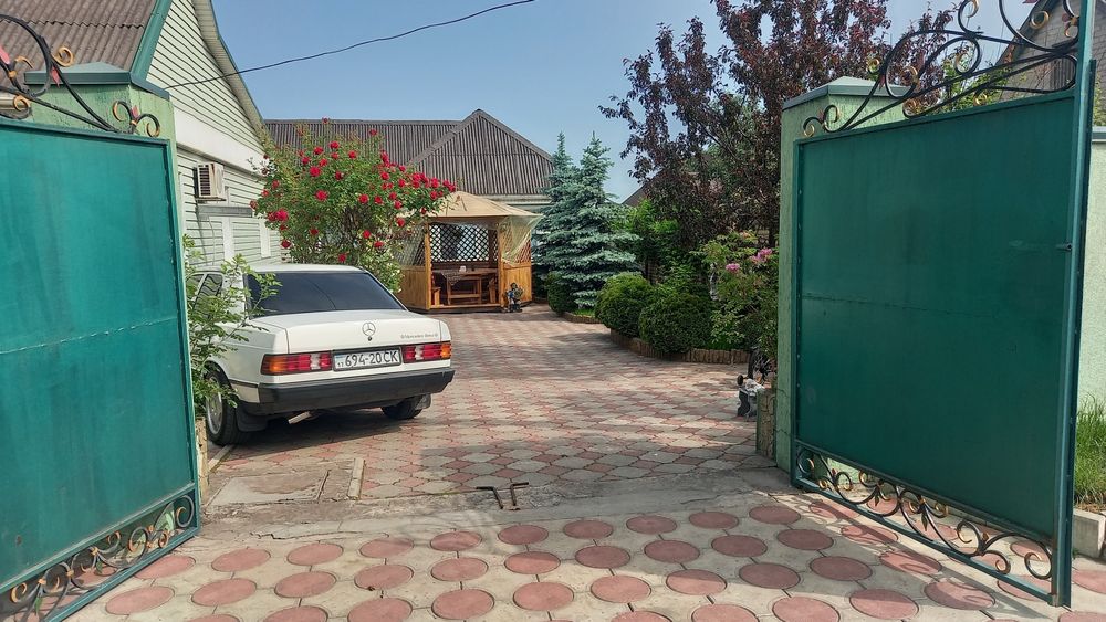 Продам Дом в престижном р-не Черемушки  н.к Украина