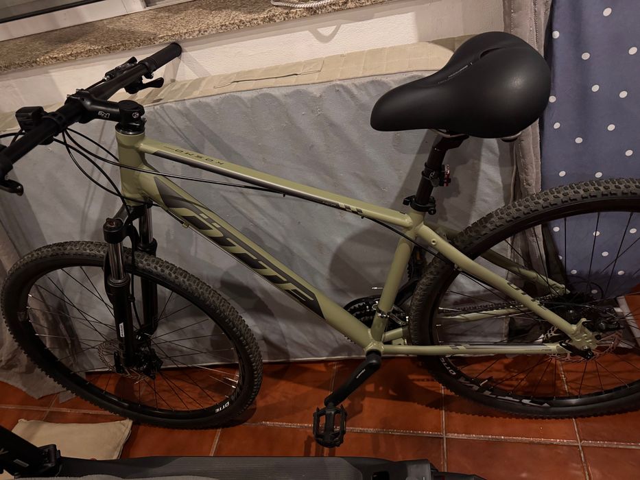 Bicicleta  praticamente nova