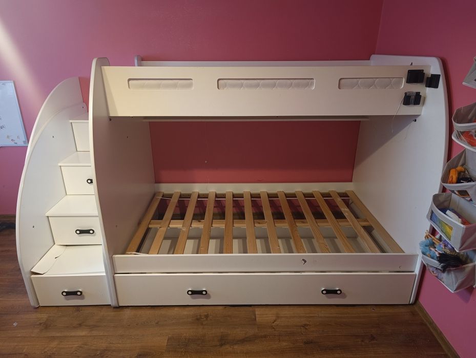 Łóżko piętrowe stan Bardzo dobry