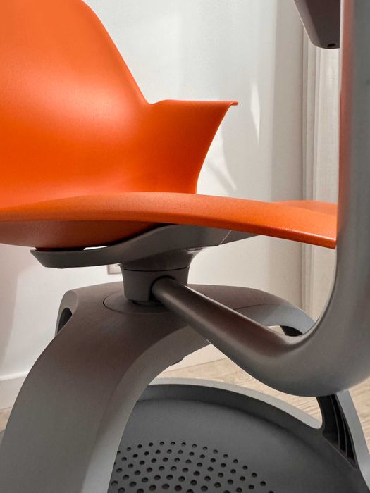 Cadeira e mesa/secretária de trabalho/formação/criança/escola