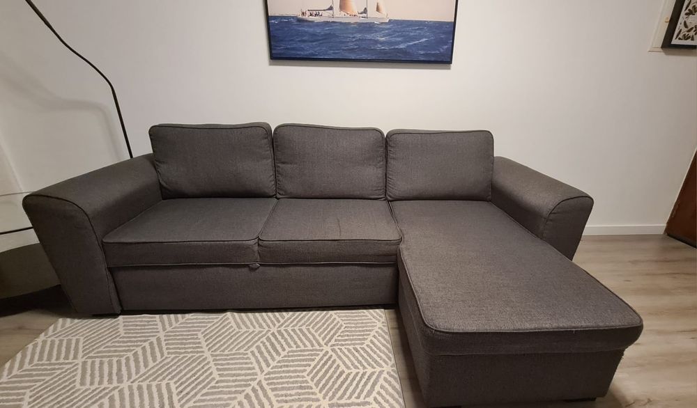 Sofá cinzento em boas condições