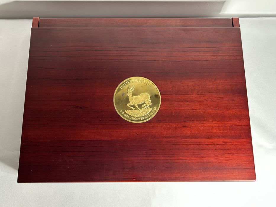 Колекція памʼятних монет