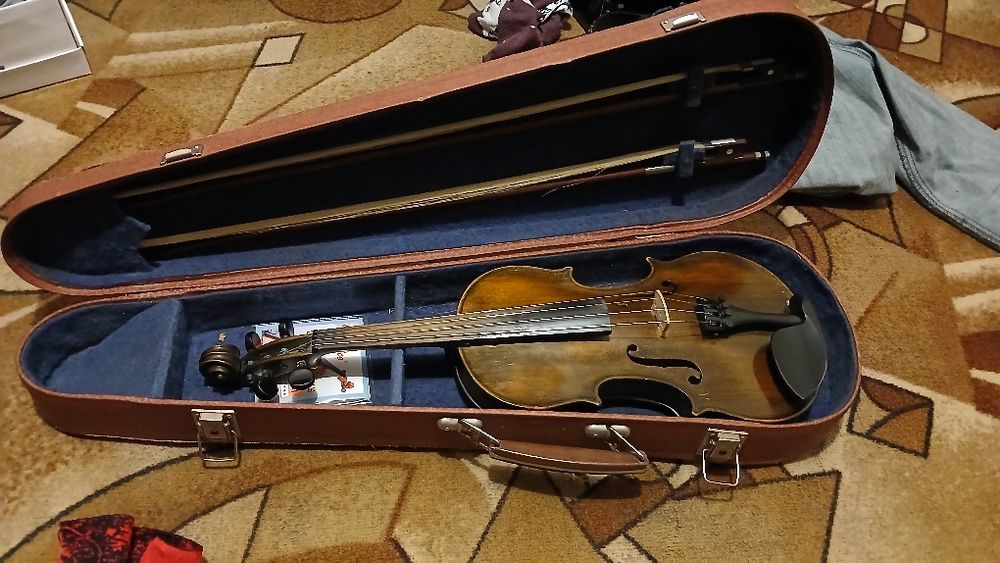 скрипка 4/4 фабрична Олександр Ковтуненко