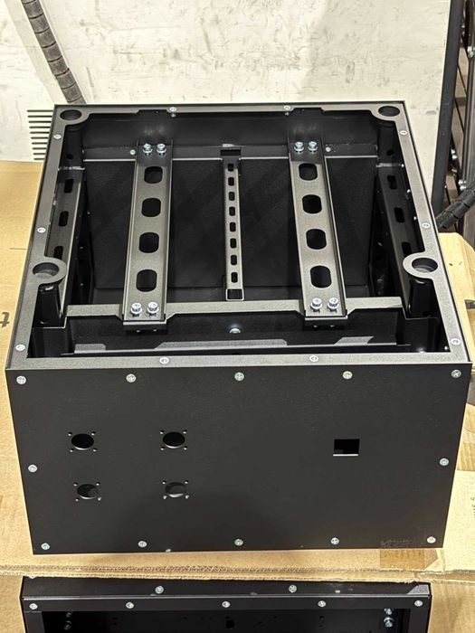 КОРПУС для збирання АКУМУЛЯТОРІВ  8S LiFePO4  280Аh, 314Аh