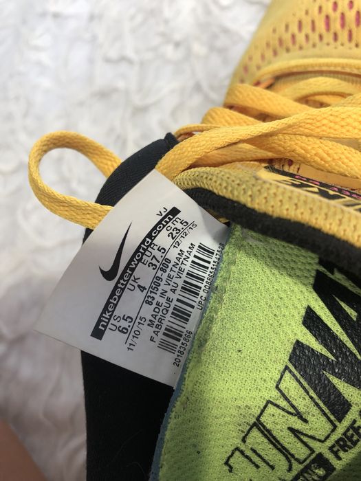 Buty Nike FREE RN rozmiar 37,5 23,5 cm żółte