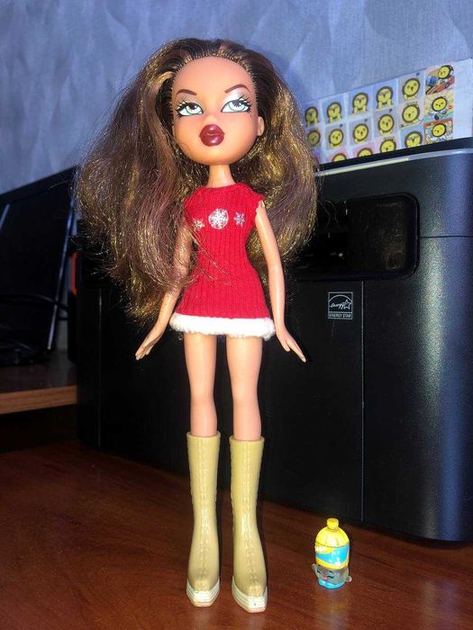 кукла Bratz  Ясмин