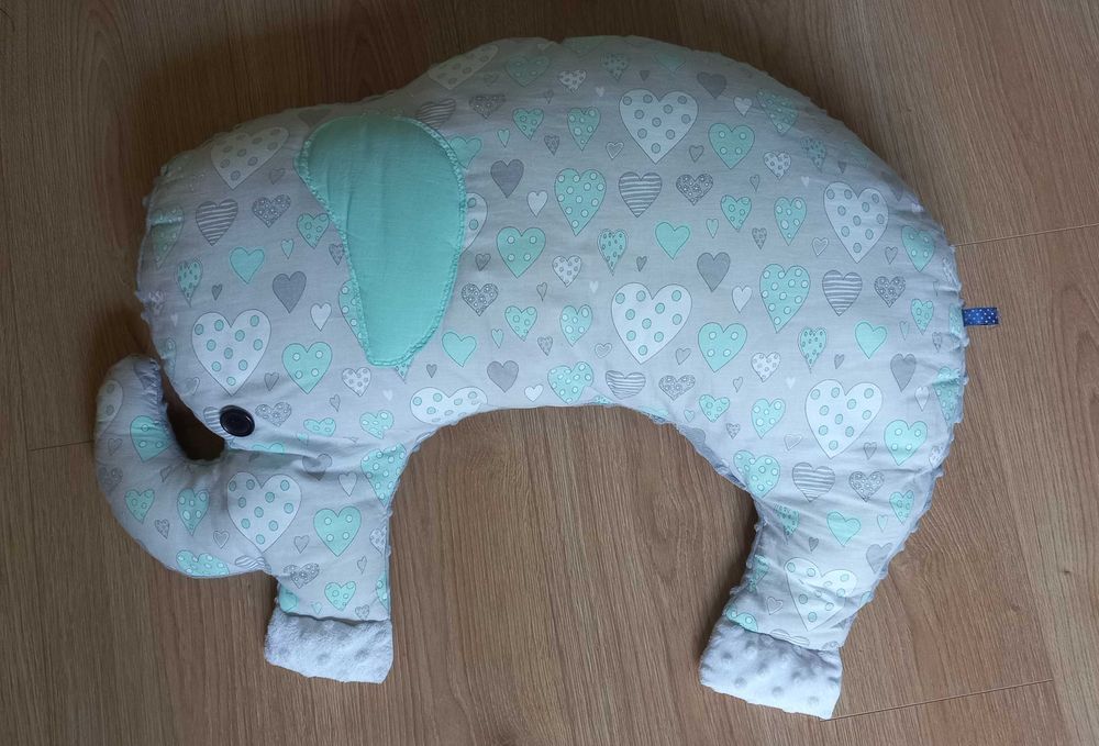 Rogal Poduszka do karmienia piersią Słoń Serca