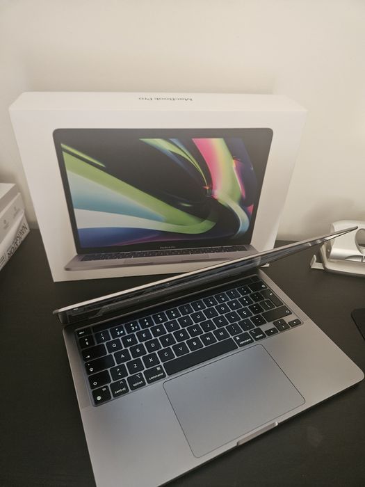 MacBook Pro 13" M1 (2020) – 8GB RAM / 512GB SSD